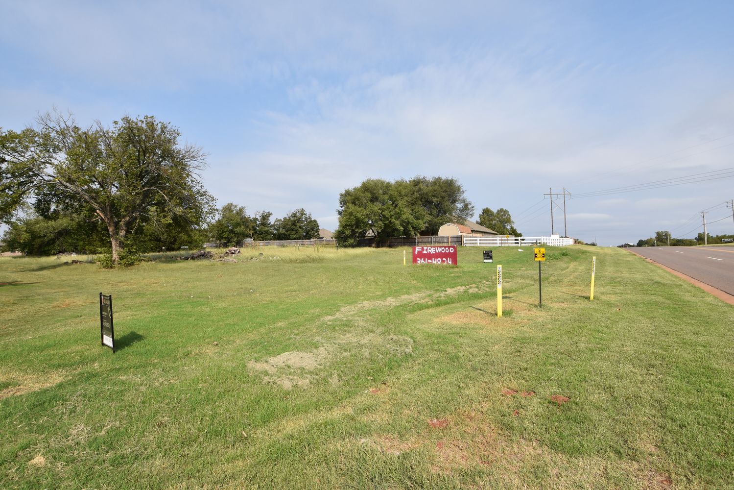 Crume: 3421 S Division St, Guthrie, OK 73044